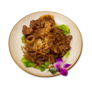 Boeuf sauté aux oignons